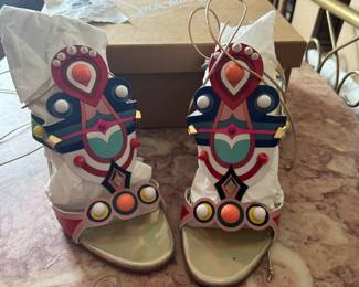 size 38