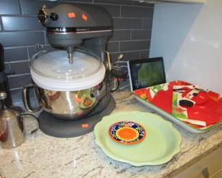 Huge kitchen FULL!