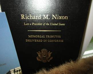 More White House collectibles