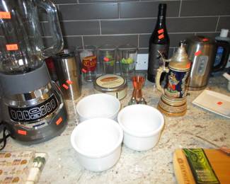 Huge kitchen FULL!