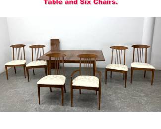 Lot 513 7pc Broyhill Sculptra Dining Set. Table and Six Chairs. 