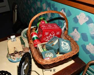 427Second Kitchen LL