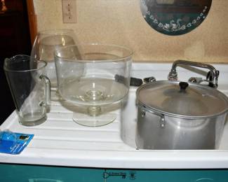 426Second Kitchen LL