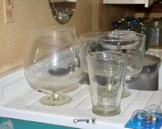 429Second Kitchen LL