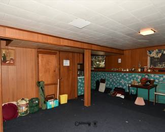 411Second Kitchen LL