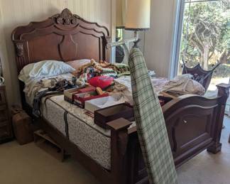 Bassett Headboard 