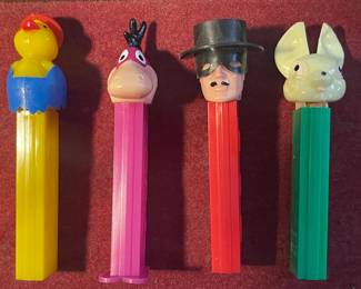Lots of collectible PEZ dispensers