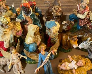 Large Italian nativity set