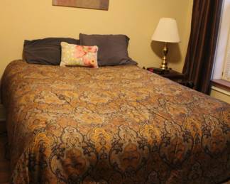 Queen bed