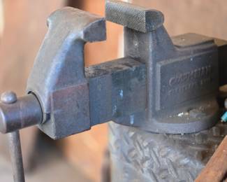 Columbian vise