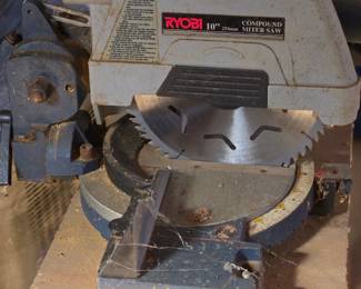 Ryobi saw