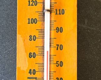 Wooden thermometer