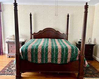 Bassett King 4 Poster Bed- 
MATTRESS NOT INCLUDED 
$600 
