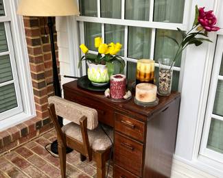 Sewing machine - SOLD 