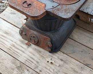 Tractor drag bar, root breaker