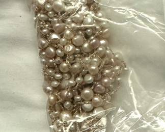 NO RESERVE JEWELY, PEARL NECKLACE