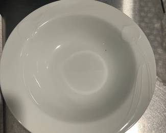 Mikasa Classic Flair Dishes
