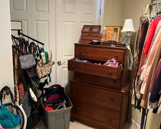 Handbags, Accessories