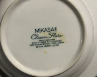 Mikasa Classic Flair