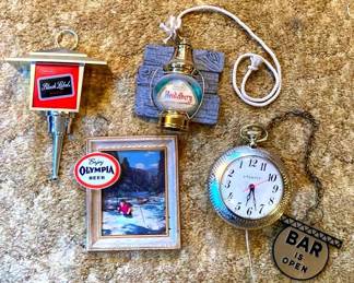 Olympia, Heidelberg And Carling Beer Signs