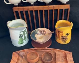 Hall USA Footed Mugs