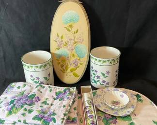 Waverly Garden, Adderely, Royal Albert, Violet Motif Decor