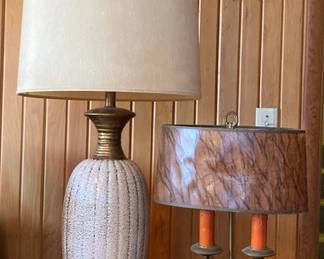 MCM Ceramic Lamp