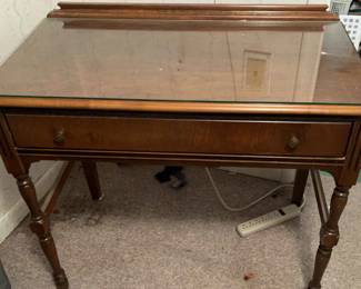 Wood Desk With Turned Legs