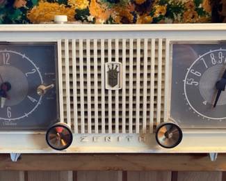 Zenith Radio