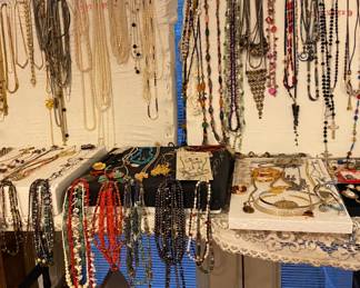 Collection of all types of JEWELRY 