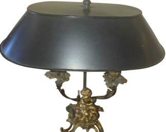 Gilt bronze electric lamp