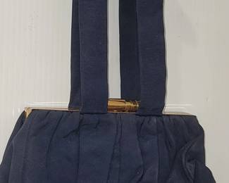 Lewis ! Marilyn Monroe shopped here!