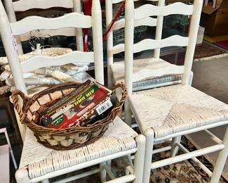 (4) very nice chairs
