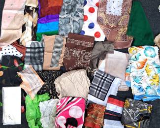 SCARVES LOT