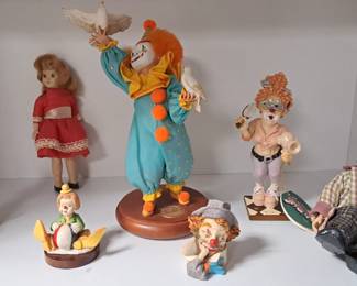 CLOWN FIGURINES LOT
