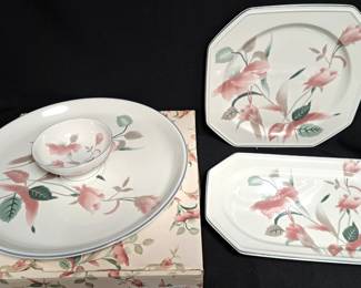 MIKASA VINTAGE SERVING WARE PLATTERS LOT