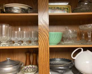Lots Of MidCentury Collectible Glassware