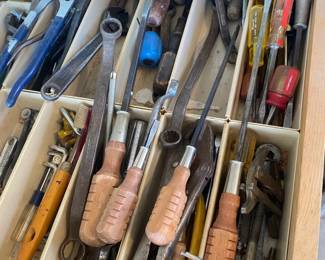 Hand Tools 