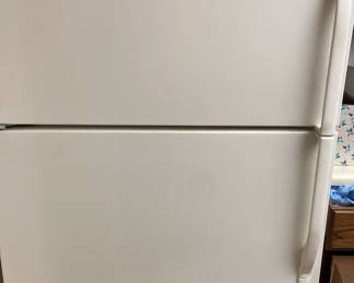 Kenmore Refrigerator 