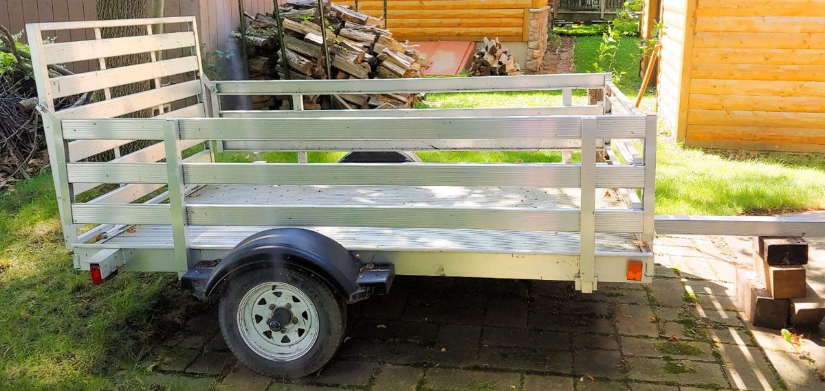 Aluminum trailer / ROLL IN TRAILER / 5.3 X 8' UTILITY TRAILER -
