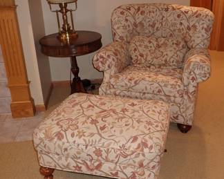 OVERSIZE SIDE CHAIR & OTTOMAN - ROUND WOOD TABLE - VINTAGE KERO LAMP