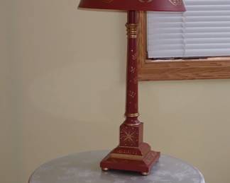 RED LAMP TABLE