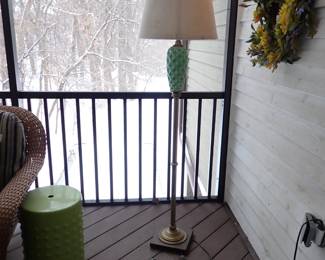 FLOOR LAMP - ROUND SIDE TABLE GREEN