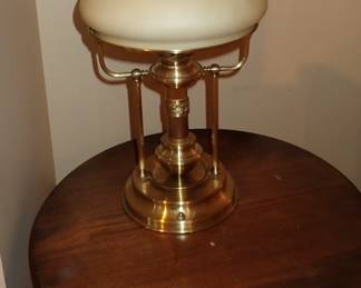 VINTAGE BRASS KERO LAMP