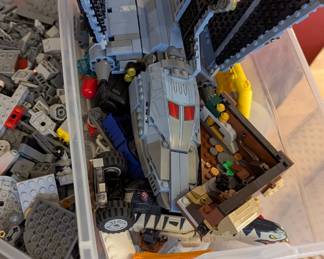 Lego's tubs of Lego's