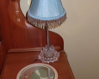 VINTAGE LAMP - VINTAGE HAND MIRROR