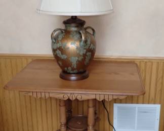 SQUARE LAMP TABLE - PAINTED LAMP