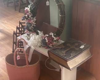 Vintage bible, decor