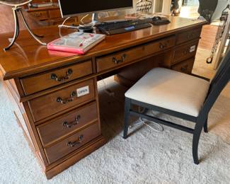 Hooker Executive Desk