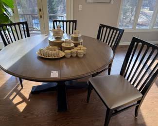 Ethan Allen Cameron Dining Table, Ethan Allen Benham Chair
